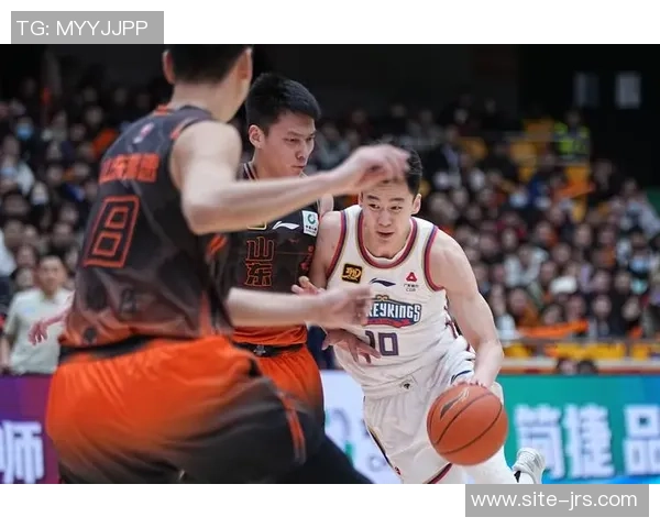 全运会青年男篮激战广东与浙江争夺荣誉之战精彩回顾 全运会青年男篮激战广东与浙江争夺荣誉之战精彩回顾